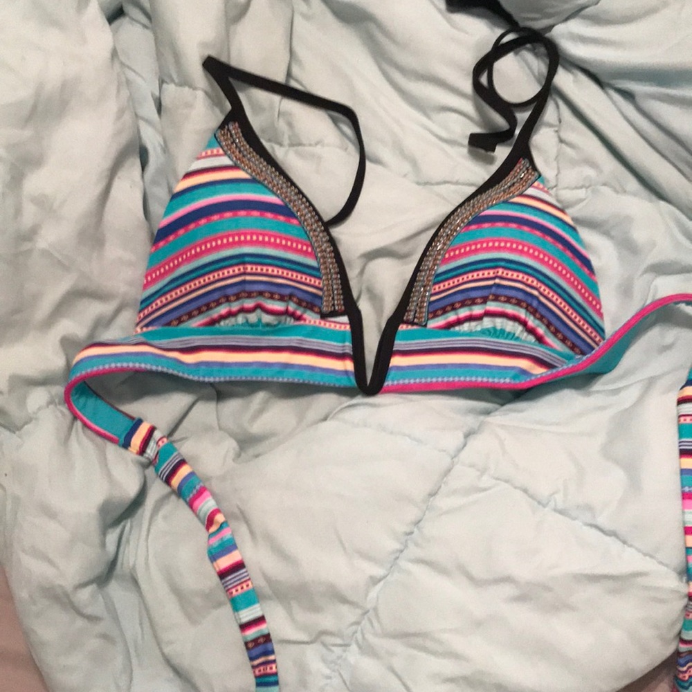 Women’s swim top